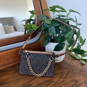 Michael Kors Belt Bag / Wristlet